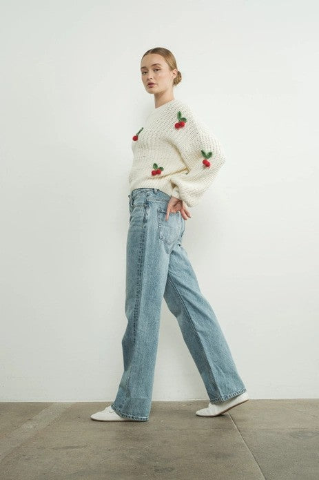 CHERRY SWEATER - WHITE