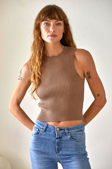 SAWYER CROP TOP - COFFEE