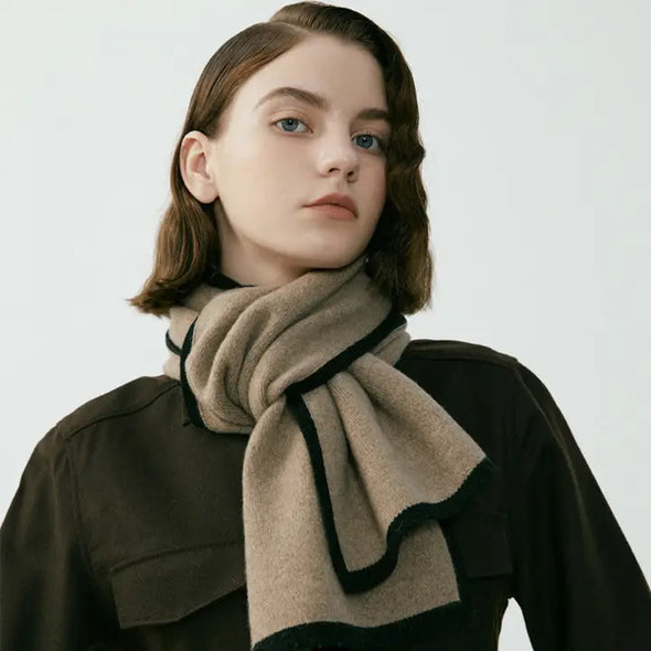 CONTRAST TRIM SCARF - 2 COLORS