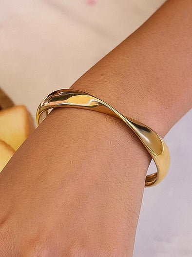 FIOREN TWIST CUFF
