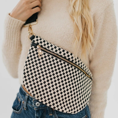 WESLEY CROSSBODY - BLACK PLAID